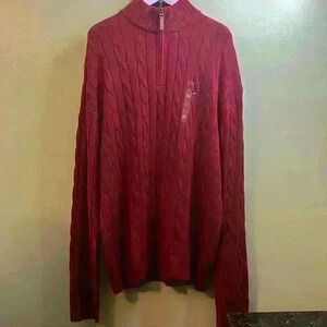 Tommy Hilfiger man sweater size 3 XL.